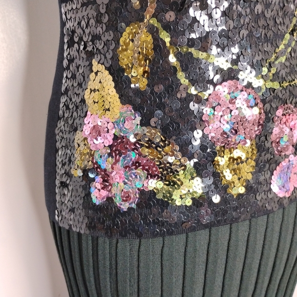 SEQUINED KNIT TOP - Picture 9 of 10